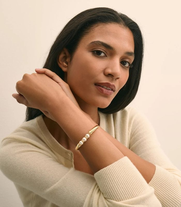 Stylish bracelet gift shipped from Nigeria to USA